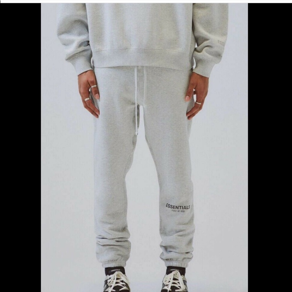 FOG Essentials-Reflective LOGO sweatpants